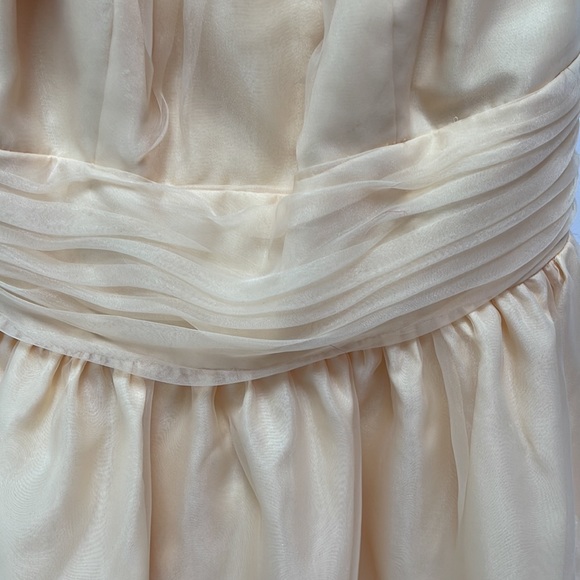 Alfred Angelo Disney Weddings Dress, yellow, sunshine, size 6 - Picture 4 of 6